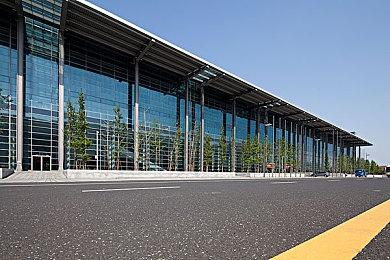 《怪物猎人：荒野》全新概念图 在危险荒原探索杀怪